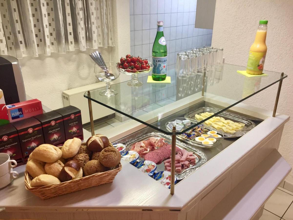 Hotel Carle Deizisau Bagian luar foto